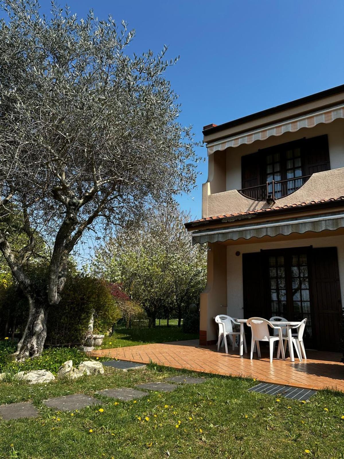 Villa Luisa Gorle Екстериор снимка